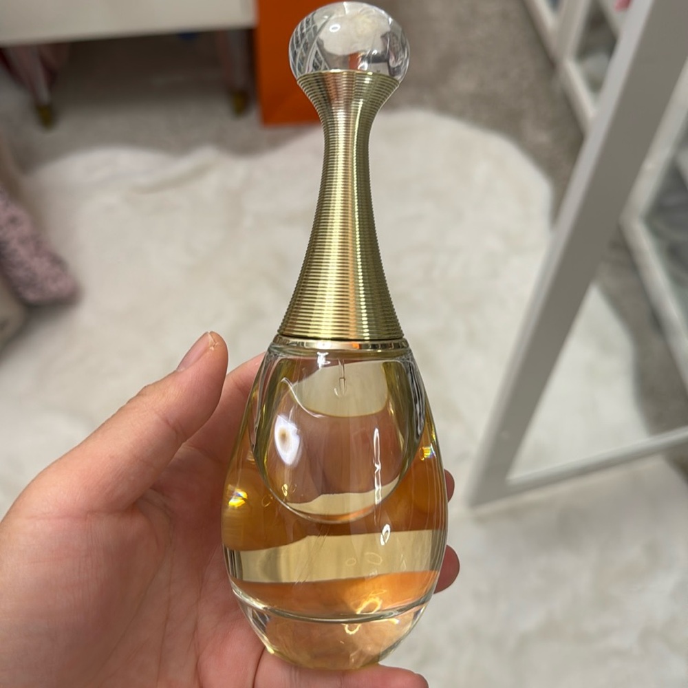 Dior perfume